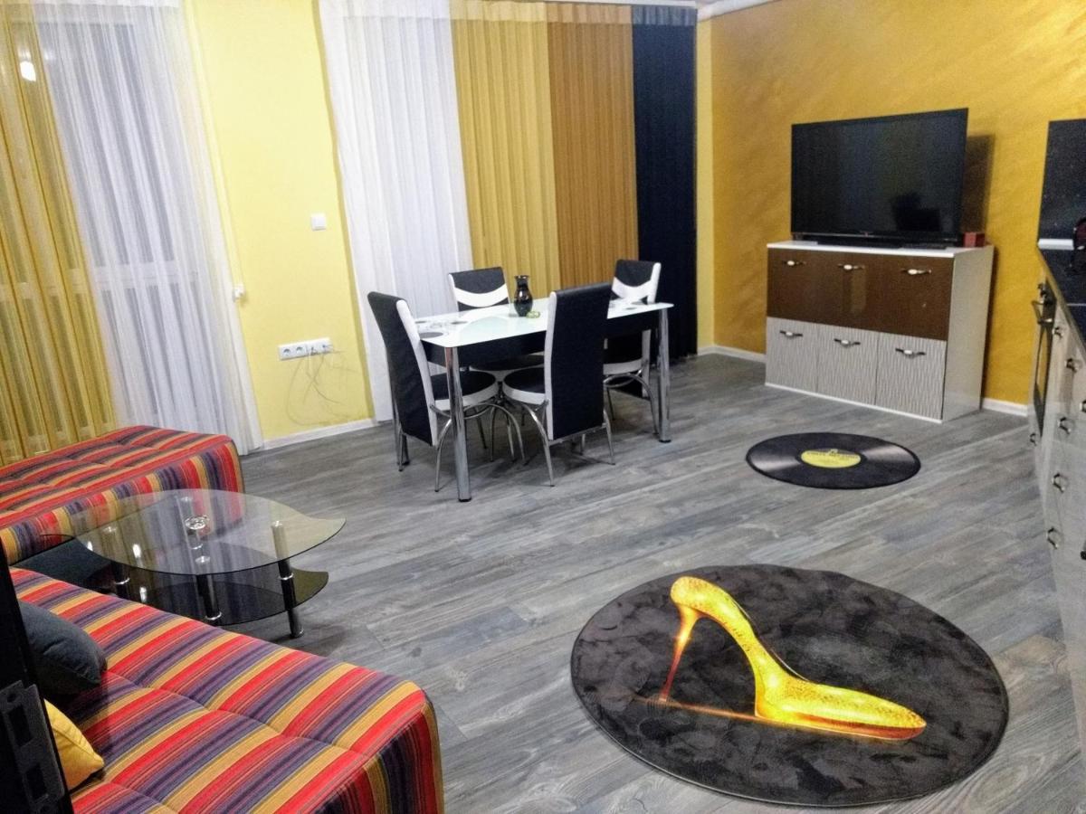 Valentina Gold Apartment Plovdiv Exteriör bild